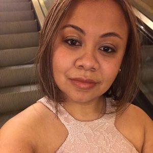 Meet your Posher, Sandy